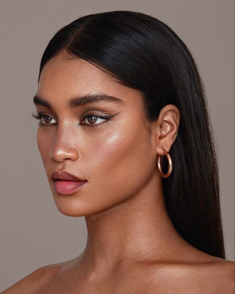 πΈπΆπΏπ΄πΌπ
π·πΈππ΄ππ 1