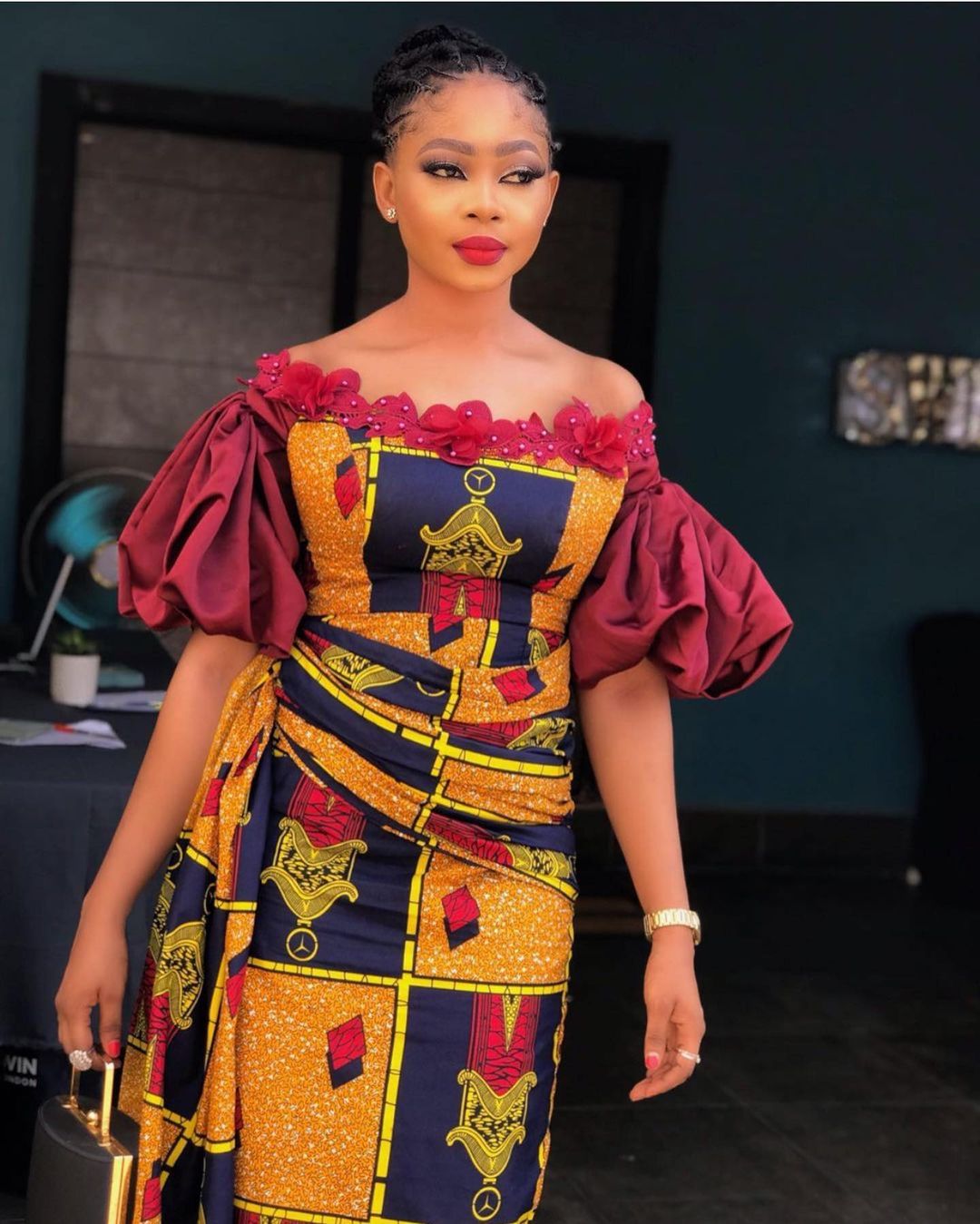 Owambe Is Online : Asoebi Styles For The Week – Issue 9